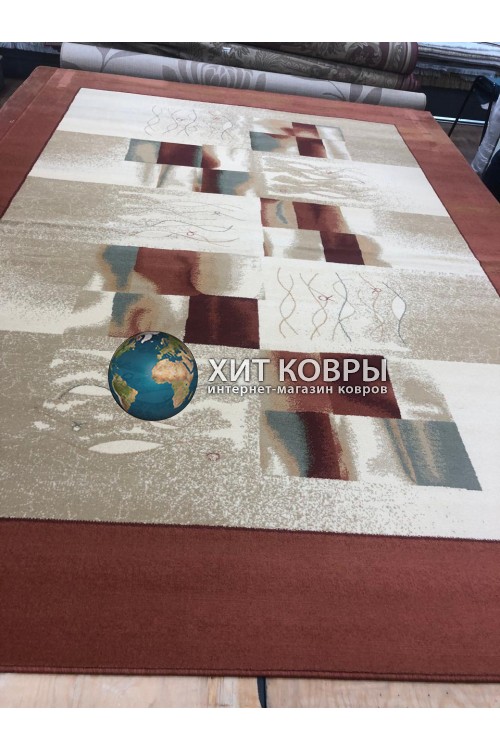 Современные и классические ковры 033 Красный